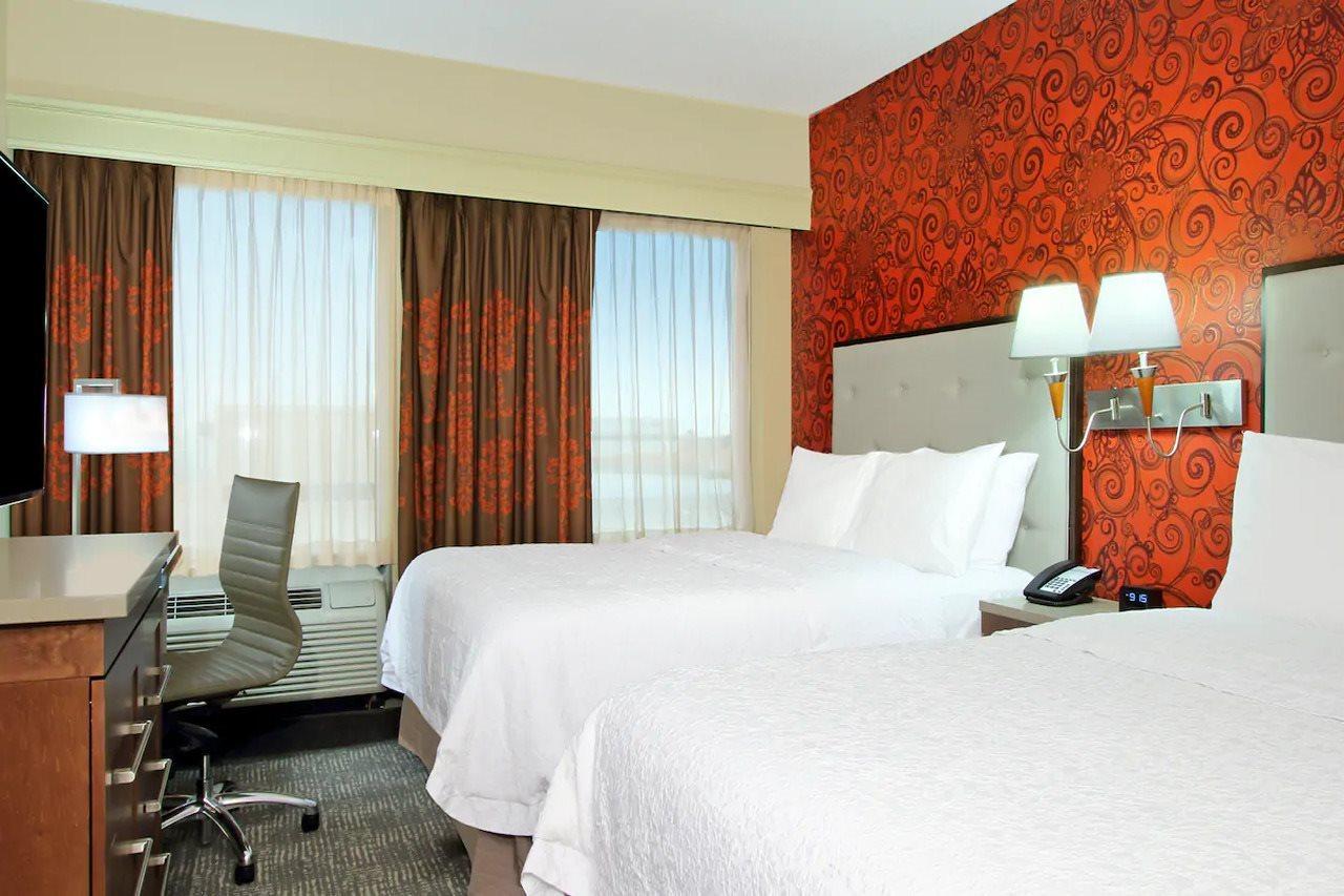 Hampton Inn & Suites Columbus-Downtown, Ohio Екстериор снимка