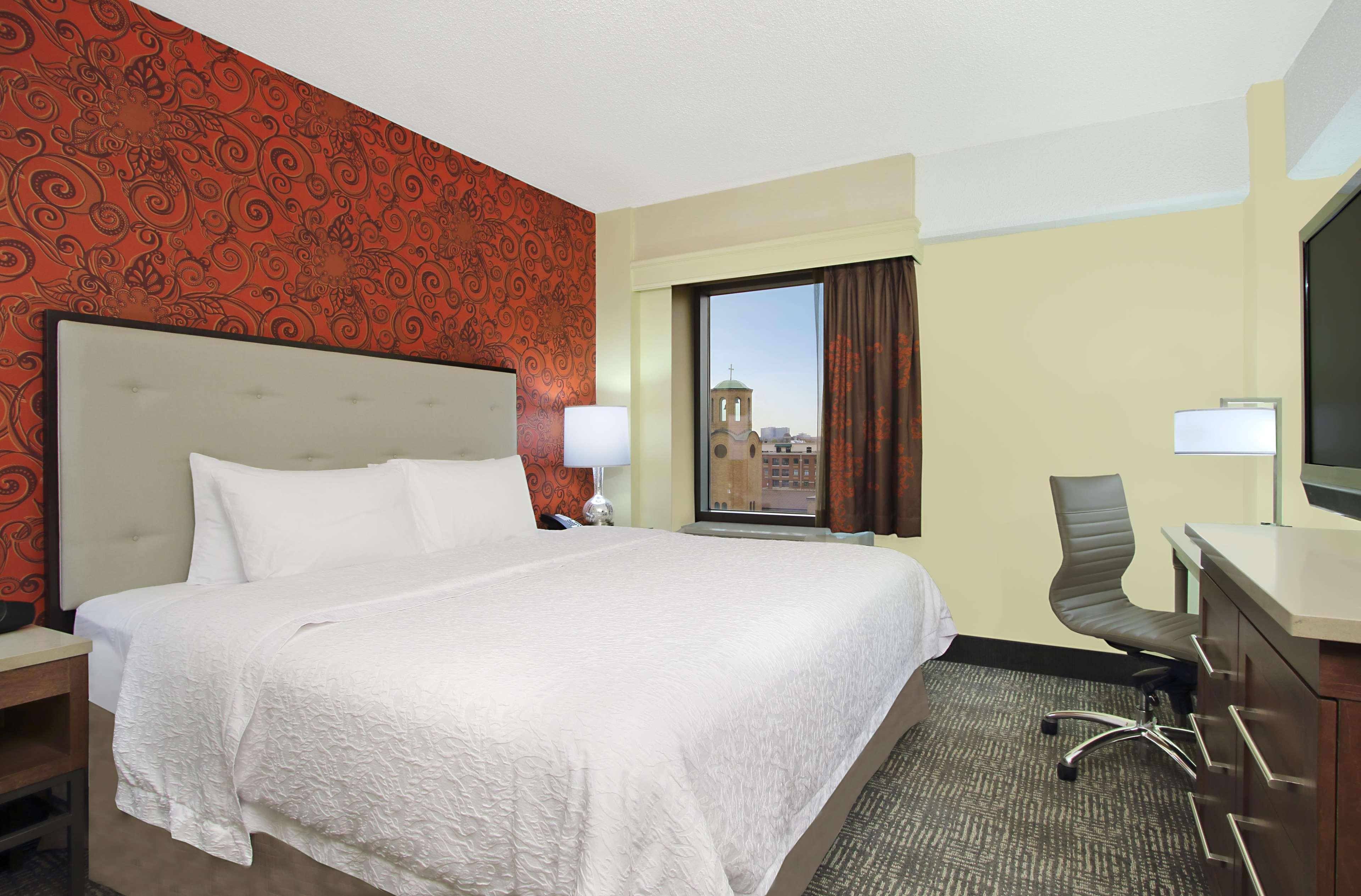 Hampton Inn & Suites Columbus-Downtown, Ohio Екстериор снимка