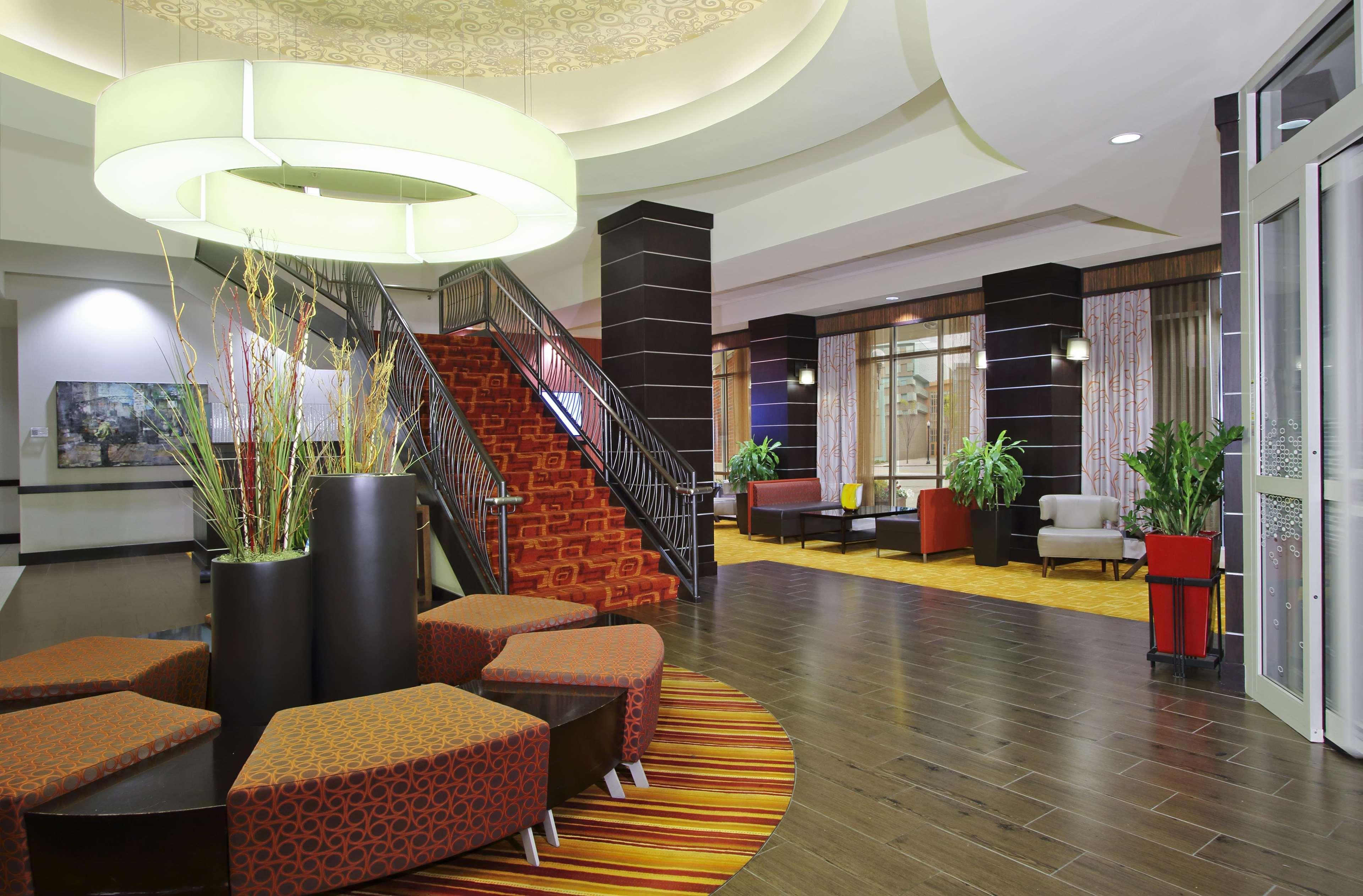 Hampton Inn & Suites Columbus-Downtown, Ohio Екстериор снимка