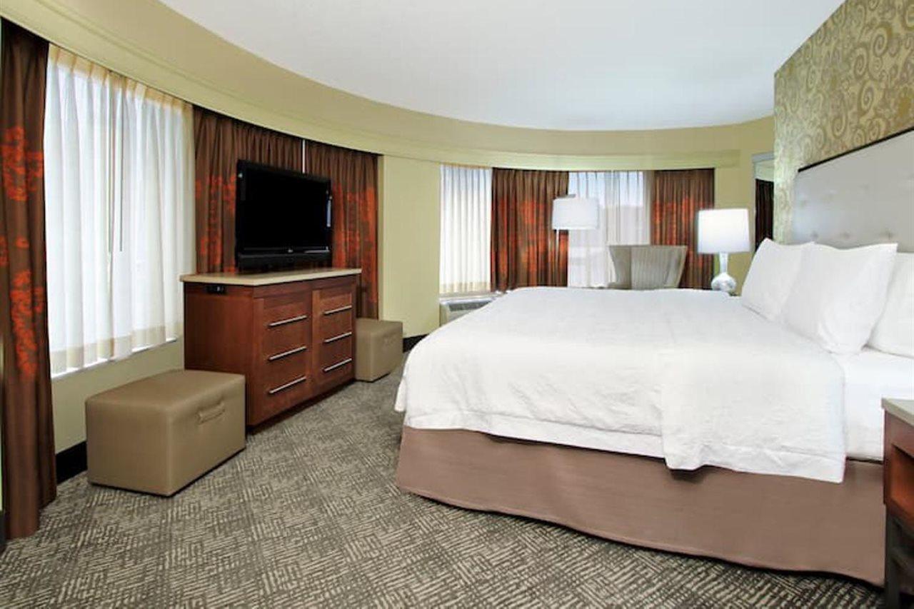Hampton Inn & Suites Columbus-Downtown, Ohio Екстериор снимка