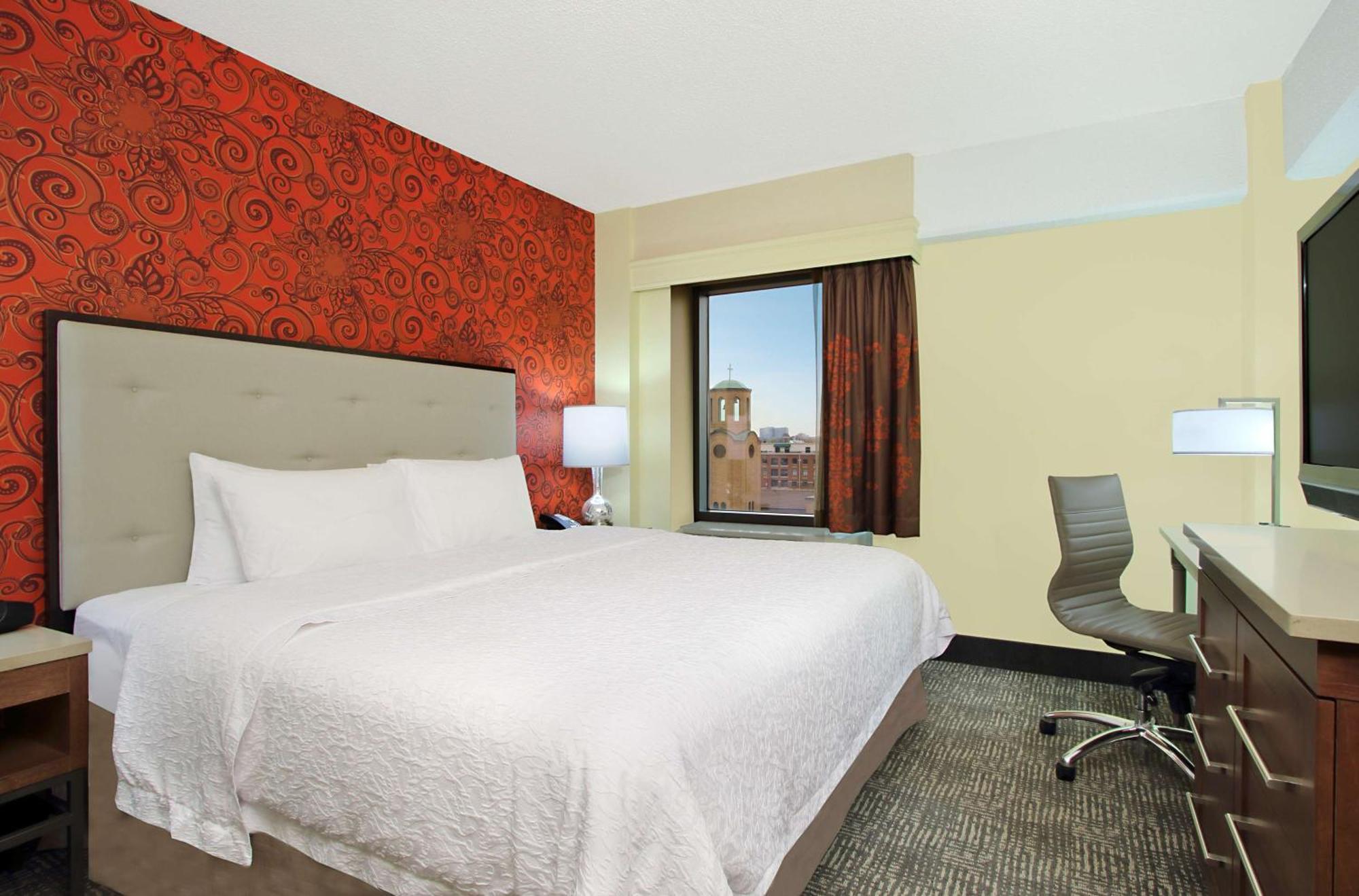 Hampton Inn & Suites Columbus-Downtown, Ohio Екстериор снимка