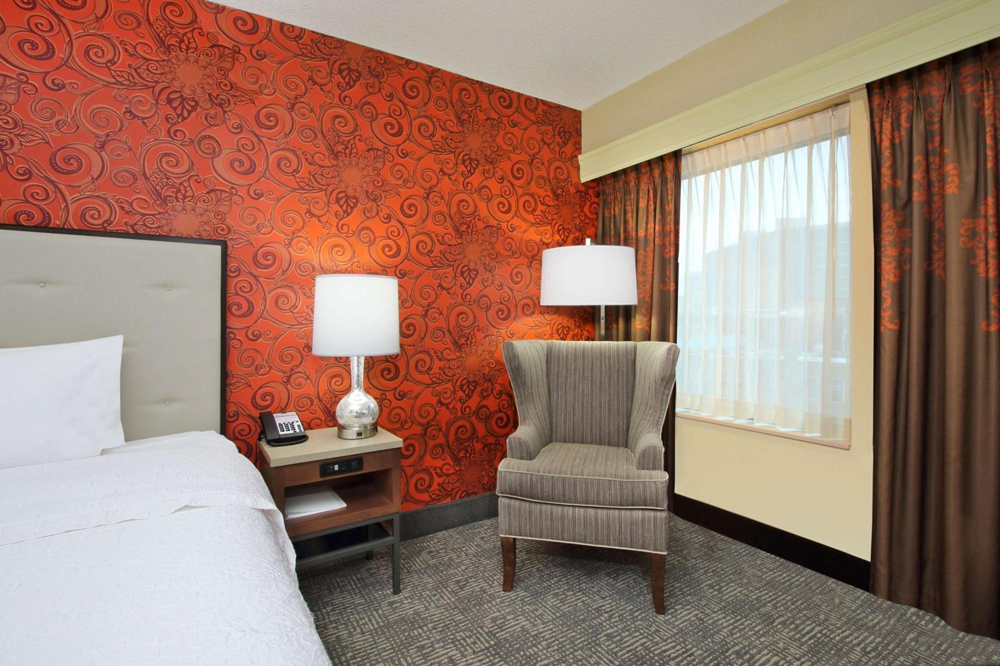 Hampton Inn & Suites Columbus-Downtown, Ohio Екстериор снимка