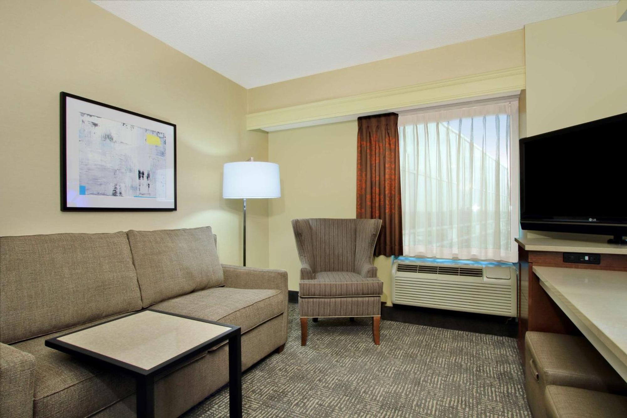 Hampton Inn & Suites Columbus-Downtown, Ohio Екстериор снимка