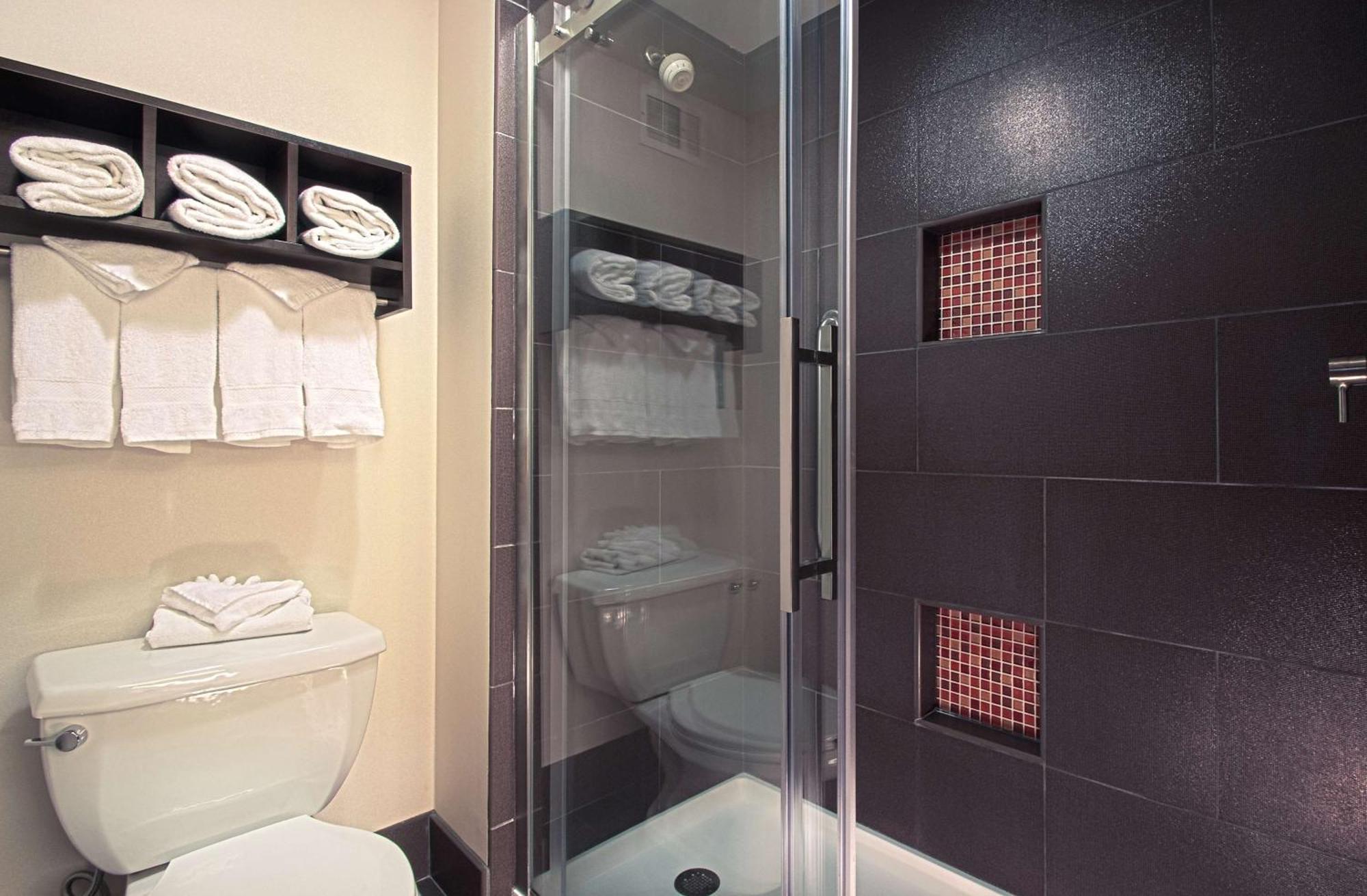 Hampton Inn & Suites Columbus-Downtown, Ohio Екстериор снимка